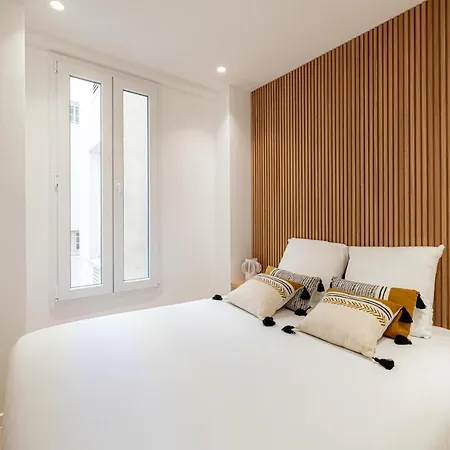 Lägenhet Two Bedroom Flat Steps Away From Croisette *