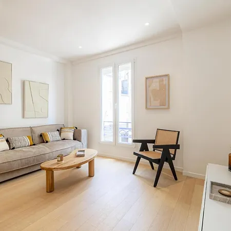 Lägenhet Two Bedroom Flat Steps Away From Croisette *