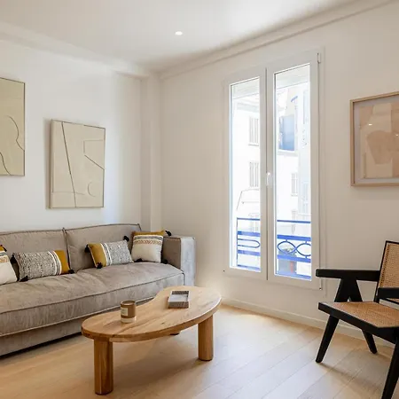 Lägenhet Two Bedroom Flat Steps Away From Croisette *