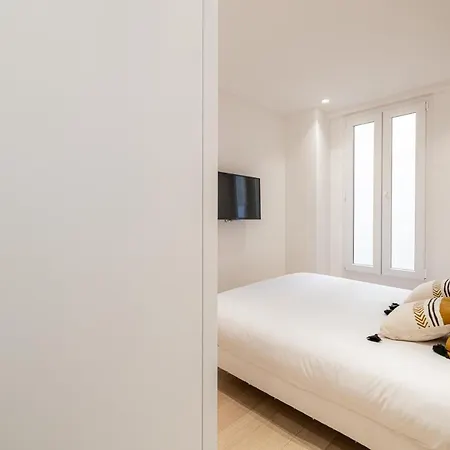 Lägenhet Two Bedroom Flat Steps Away From Croisette Cannes